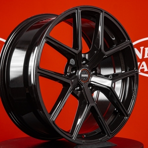 Kuva tuotteesta Momo Rf-01