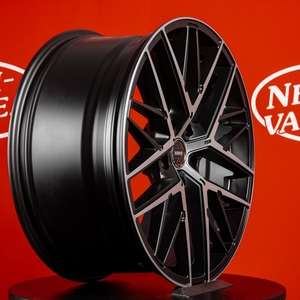 Kuva tuotteesta Momo Rfx-01