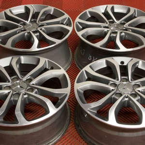 Kuva tuotteesta Alkuperäinen Mercedes Benz