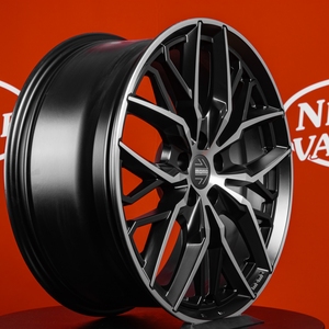 Kuva tuotteesta Momo Spider Matt Black Polished