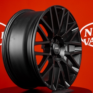 Kuva tuotteesta Momo Revenge Matt Black