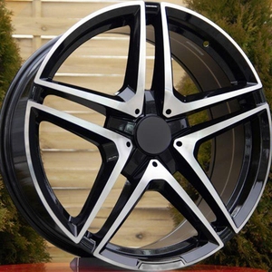 Kuva tuotteesta Statusfälgar Giant Black Front Polished