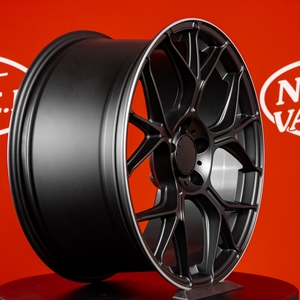 Kuva tuotteesta Re 470 Satinblack/polished Lip