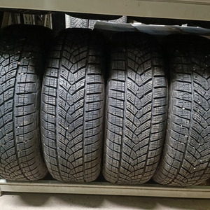 Kuva tuotteesta Goodyear Ultragrip Ice Suv G1