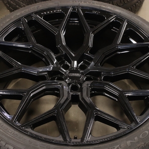 Kuva tuotteesta Vossen Hf2 Glossy Black