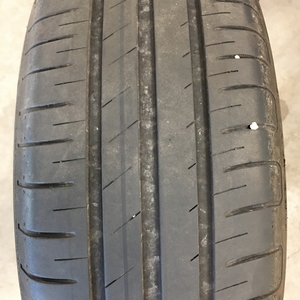 Kuva tuotteesta Goodyear Efficientgrip Performance