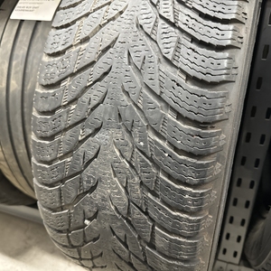 Kuva tuotteesta Nokian Hakkapeliitta R3 Suv