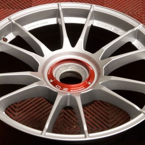 Kuva tuotteesta O.z Ultraleggera Hlt Central Lock