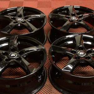 Kuva tuotteesta Brock Rc30 Shiny Black