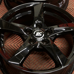 Kuva tuotteesta Brock Rc30 Shiny Black