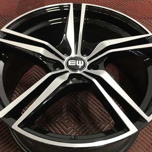 Kuva tuotteesta Elit Wheels Ew11