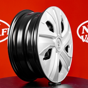 Kuva tuotteesta Momo Reds Wheel Cover Pölykapselit 15" Matt Silver Carbon Texture