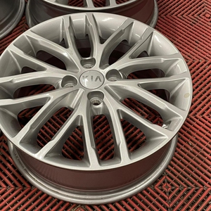 Kuva tuotteesta Alkuperäinen Kia