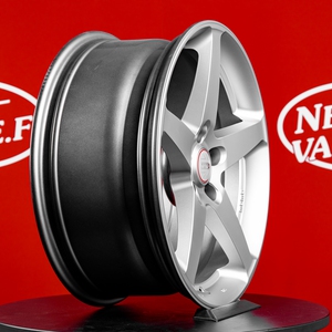 Kuva tuotteesta Momo Five Satin Silver