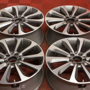 Kuva tuotteesta Alkuperäinen Mercedes Benz