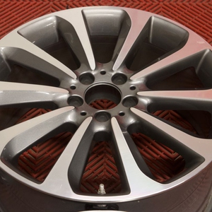 Kuva tuotteesta Alkuperäinen Mercedes Benz