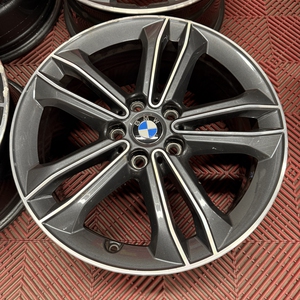 Kuva tuotteesta Alkuperäinen Bmw