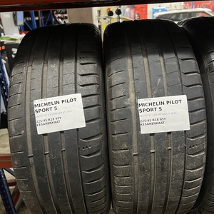 Kuva tuotteesta Michelin Pilot Sport 5
