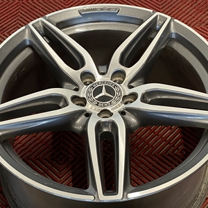 Kuva tuotteesta Alkuperäinen Mercedes Benz Amg