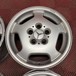 Kuva tuotteesta Rial Ei Tiedossa