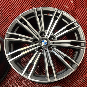 Kuva tuotteesta Alkuperäinen Bmw