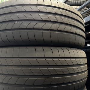 Kuva tuotteesta Goodyear F1 Asymmetric 3 Suv Ao
