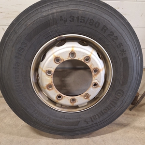 Kuva tuotteesta Käytetty Kuorma-Auton Rengas