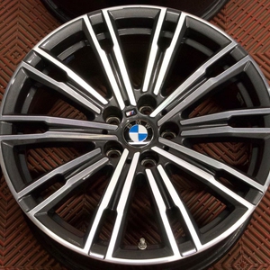 Kuva tuotteesta Alkuperäinen Bmw