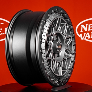 Kuva tuotteesta Fondmetal Bluster Matt Titan Black Lip