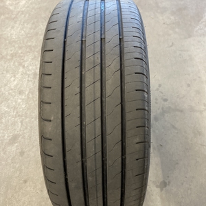 Kuva tuotteesta Goodyear Efficientgrip Performance 2