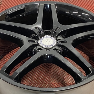 Kuva tuotteesta Alkuperäinen Mercedes Benz Amg