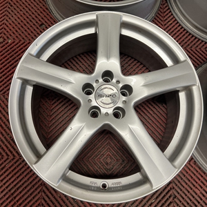 Kuva tuotteesta Enzo Ei Tiedossa