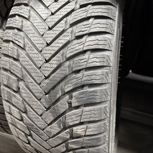 Kuva tuotteesta Nokian Weatherproof Suv