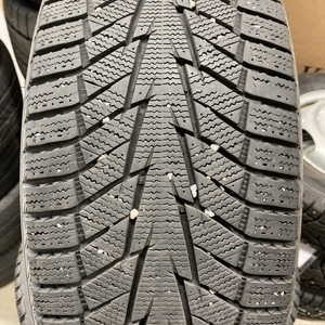 Kuva tuotteesta Hankook Winter I Cept Iz2