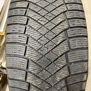 Kuva tuotteesta Pirelli Ice Zero Fr