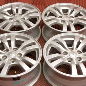 Kuva tuotteesta Alkuperäinen Mitsubishi Outlander