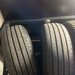 Kuva tuotteesta Goodyear Efficientgrip Performance 2 Suv