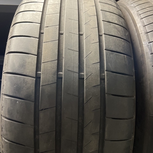 Kuva tuotteesta Bridgestone Alenza 001