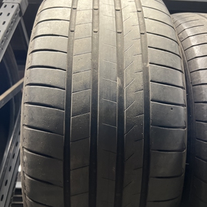 Kuva tuotteesta Bridgestone Alenza 001