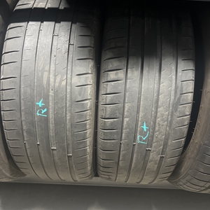 Kuva tuotteesta Michelin Pilot Sport 4