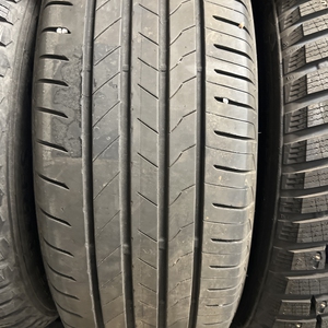 Kuva tuotteesta Bridgestone Alenza 001