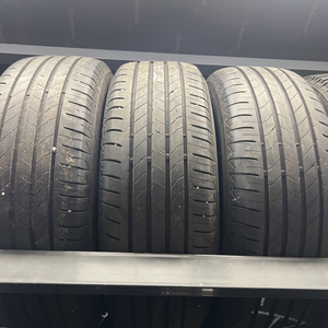 Kuva tuotteesta Bridgestone Alenza 001