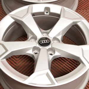 Kuva tuotteesta Alkuperäinen Audi