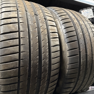 Kuva tuotteesta Michelin Pilot Sport 4