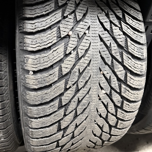 Kuva tuotteesta Nokian Hakkapeliitta R3 Suv