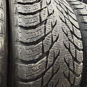 Kuva tuotteesta Nokian Hakkapeliitta R3