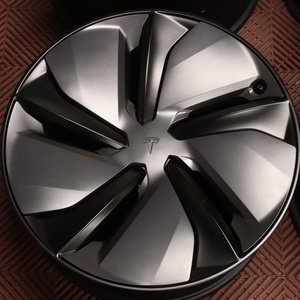 Kuva tuotteesta Alkuperäinen Tesla Model Y