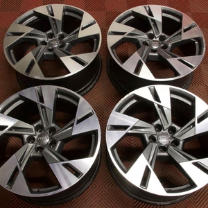 Kuva tuotteesta Alkuperäinen Audi