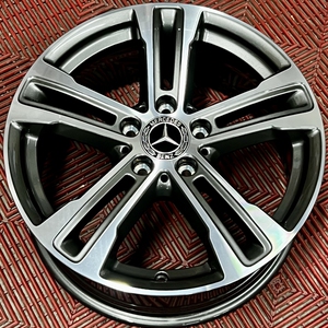 Kuva tuotteesta Alkuperäinen Mercedes Benz