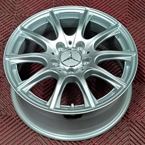 Kuva tuotteesta Alkuperäinen Mercedes Benz C + Tpms Anturit